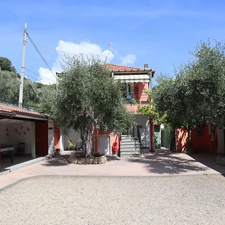 Casa Aroma Lavanda, Pet Friendly * サン・バルトロメーオ・アル・マーレ